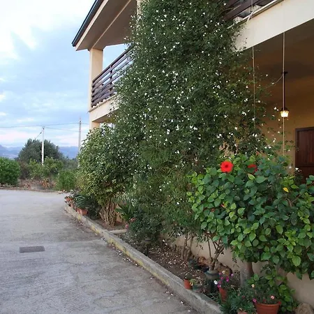 לינה וארוחת בוקר 